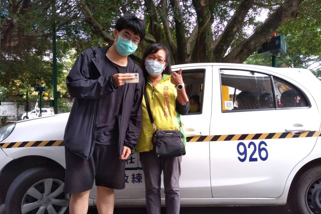 蕎蕎道路駕駛教練-莊敬駕訓班學員