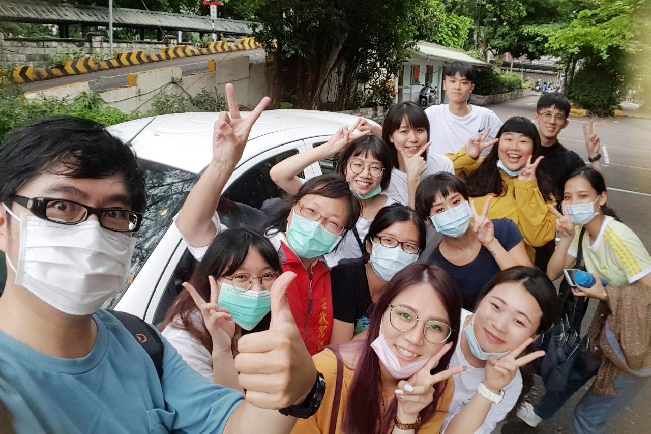 蕎蕎道路駕駛教練-莊敬駕訓班學員